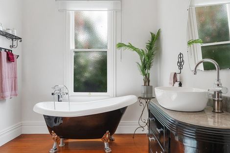 Photo of property in 67 Albert Street, Masterton, 5810