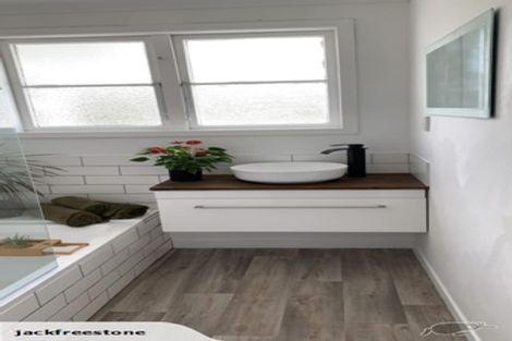 Photo of property in 50 Swansea Road, Stratford, 4332