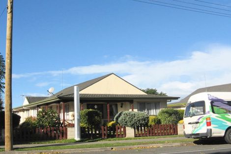 Photo of property in 3a Church Road, Taradale, Napier, 4112