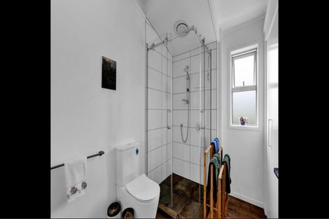 Photo of property in 15 Tasman Street, Opunake, 4616