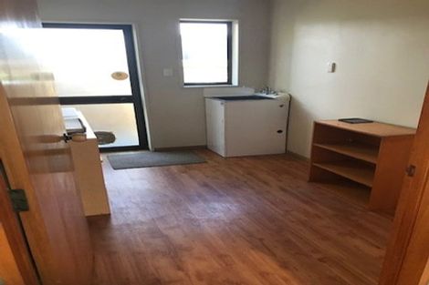 Photo of property in 54 Hills Road, Edgeware, Christchurch, 8013