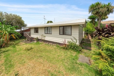 Photo of property in 2/8 Ashlynne Avenue, Papatoetoe, Auckland, 2025