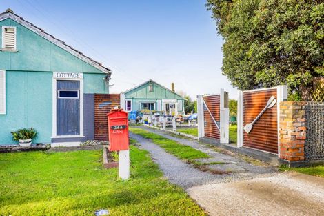Photo of property in 244 Egmont Street, Patea, 4520