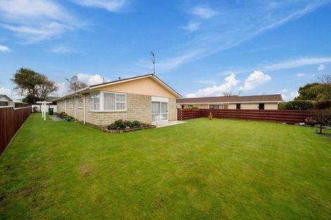 Photo of property in 12 Matai Place, Hawera, 4610