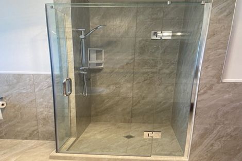 Photo of property in 3 Pedersen Place, Bucklands Beach, Auckland, 2012