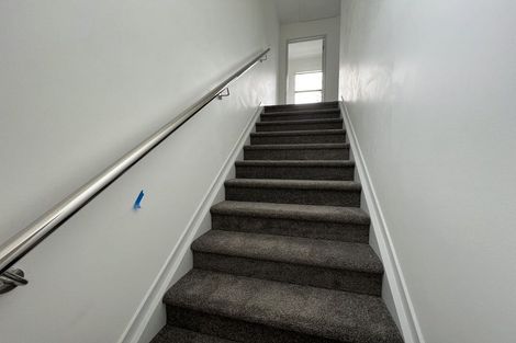 Photo of property in 2 Matukutureia Lane, Manurewa, Auckland, 2102