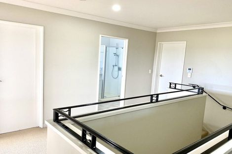 Photo of property in 56 Oakway Drive, Schnapper Rock, Auckland, 0632