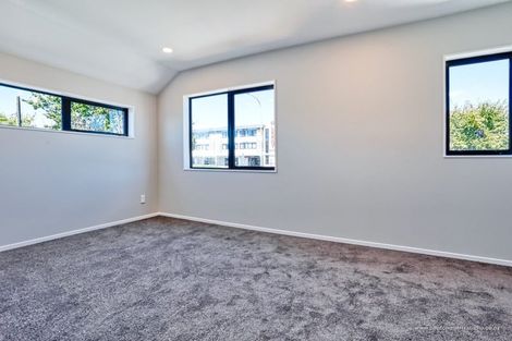Photo of property in 49 Rosedale Road, Pinehill, Auckland, 0632