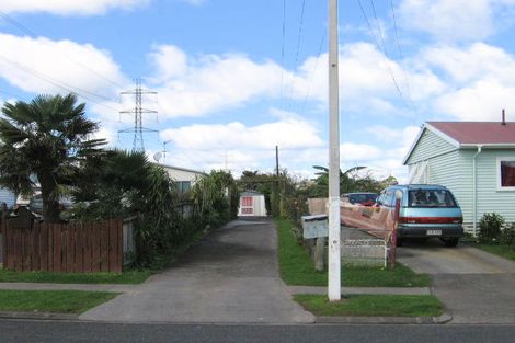Photo of property in 38 Ingram Crescent, Otara, Auckland, 2023