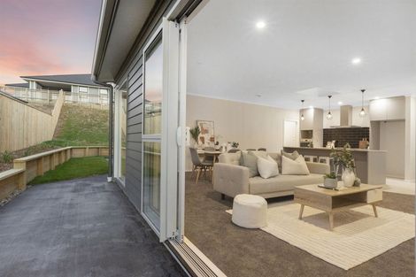 Photo of property in 20 Rotorua Grove, Aotea, Porirua, 5024