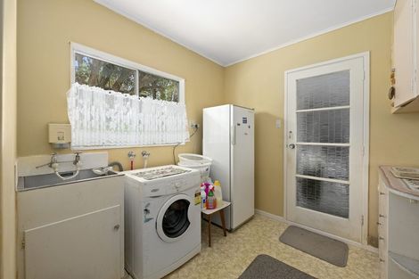 Photo of property in 2/50 Lincoln Avenue, Tawa, Wellington, 5028