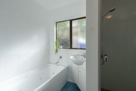 Photo of property in 22 Kilsyth Street, Karori, Wellington, 6012