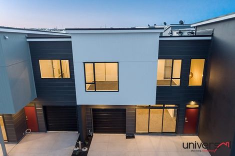 Photo of property in 10 Mollusc Road, Hobsonville, Auckland, 0616