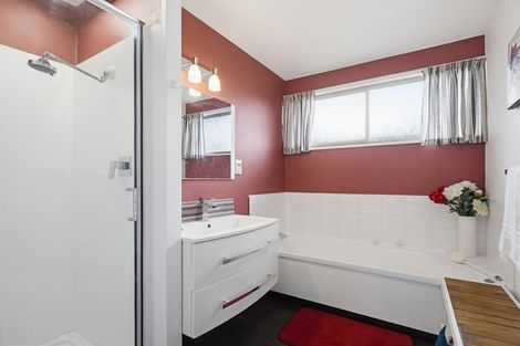 Photo of property in 103 Benmore Avenue, Cloverlea, Palmerston North, 4412