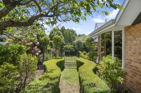 Photo of property in 15 Wardour Mews, Avonhead, Christchurch, 8042