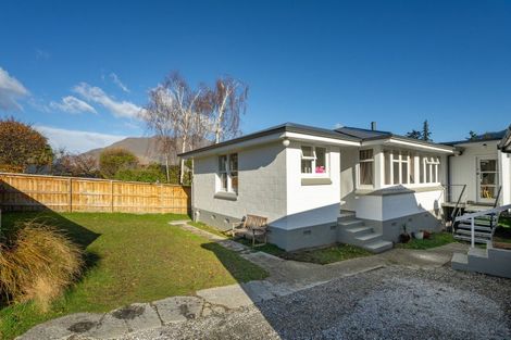Photo of property in 3a-b Brisbane Street, Queenstown, 9300