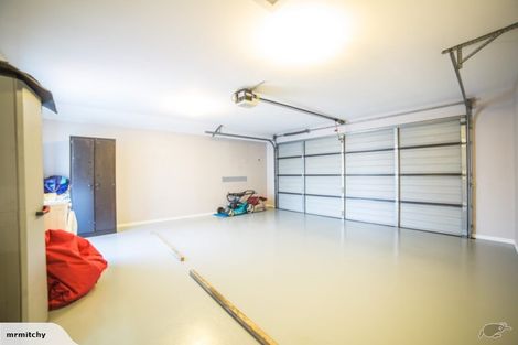 Photo of property in 3 Scarlet Lane, Redwood, Christchurch, 8051