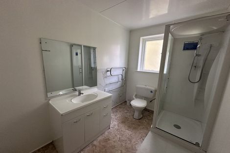 Photo of property in 20u2 Saint Michaels Crescent, Kelburn, Wellington, 6012