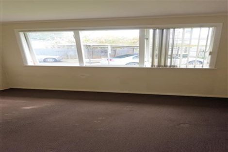 Photo of property in 2/312 Massey Road, Mangere East, Auckland, 2024