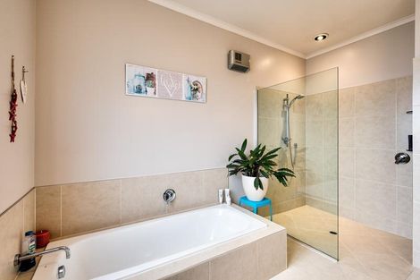 Photo of property in 17 The Dunes, Cromwell, 9310