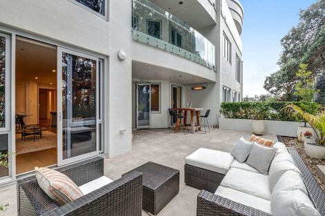 Photo of property in 1/7 The Promenade, Takapuna, Auckland, 0622