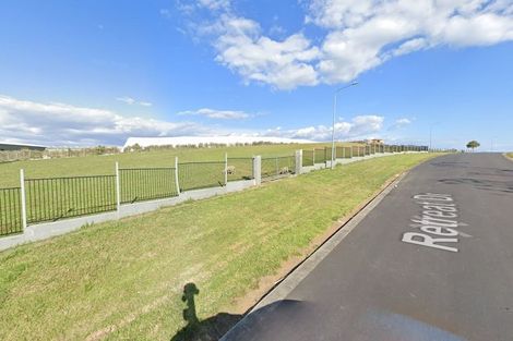 Photo of property in 26 Retreat Drive, Mangere, Auckland, 2022