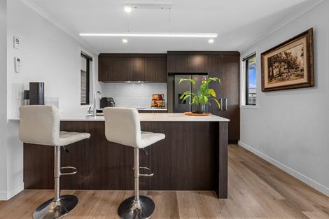 Photo of property in 1 Nursery Lane, Papamoa, 3118