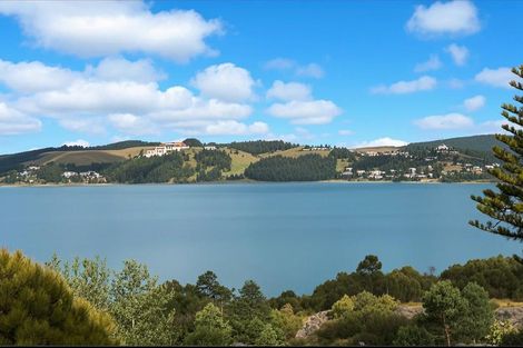 Photo of property in 19a Melandra Road, Stanmore Bay, Whangaparaoa, 0932