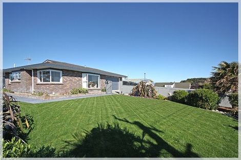 Photo of property in 6 Brown Street, Foxton, 4814
