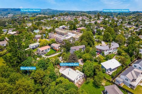 Photo of property in 227a Don Buck Road, Massey, Auckland, 0614