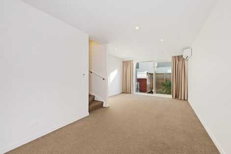 Photo of property in 24u3 Princess Terrace, Newtown, Wellington, 6021