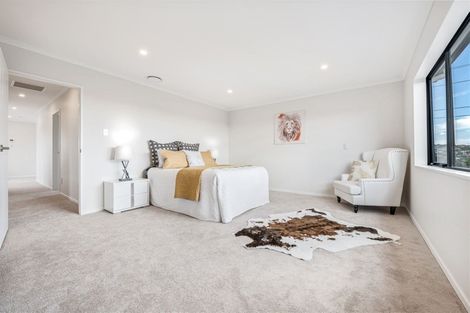 Photo of property in 42b Donegal Park Drive, Flat Bush, Auckland, 2019