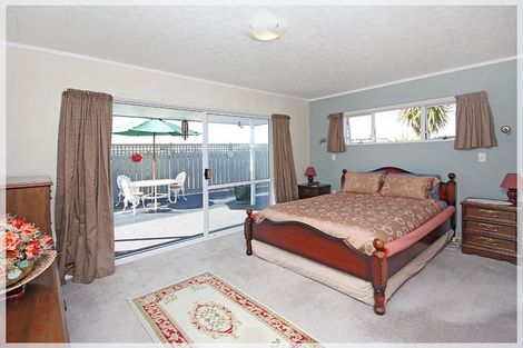 Photo of property in 6 Brown Street, Foxton, 4814