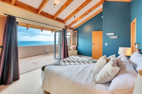 Photo of property in 14 Oceana Heights, Tairua, 3508