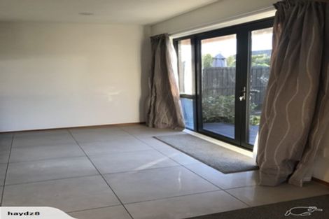 Photo of property in 5 Rhyl Place, Bryndwr, Christchurch, 8053