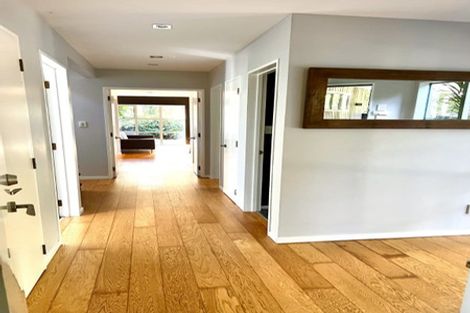 Photo of property in 90 Park Road, Titirangi, Auckland, 0604