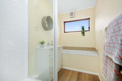 Photo of property in 19u4 Phillip Street, Johnsonville, Wellington, 6037