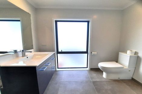 Photo of property in 29 Saltmarsh Road, Hobsonville, Auckland, 0616