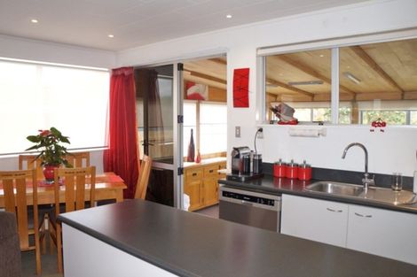 Photo of property in 21 Kuparu Place, Ruakaka, 0116