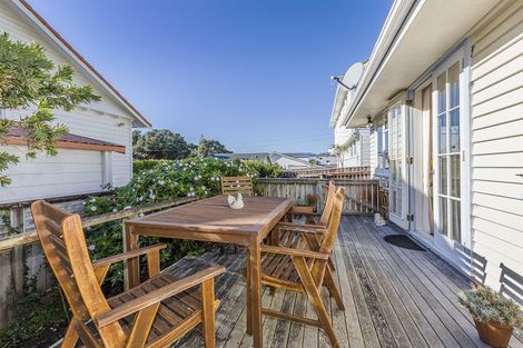 Photo of property in 10a Dundas Street, Seatoun, Wellington, 6022