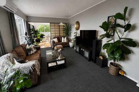 Photo of property in 178 Orangi Kaupapa Road, Northland, Wellington, 6012
