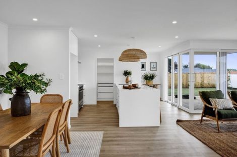 Photo of property in 53 Rata Street, Hawera, 4610