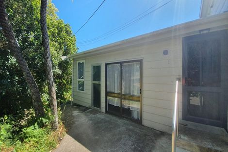 Photo of property in 68 Broderick Road, Johnsonville, Wellington, 6037