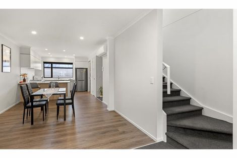 Photo of property in 18/182u London Street, Hamilton Central, Hamilton, 3204