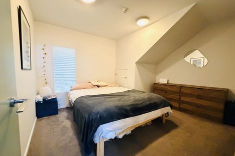Photo of property in Metro Apartments, 7/220 Thorndon Quay, Pipitea, Wellington, 6011