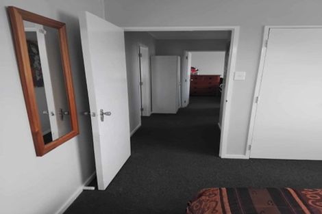 Photo of property in 70a Featherston Street, Takaro, Palmerston North, 4412