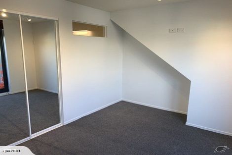 Photo of property in Pirie Street Townhouses, 35u3 Pirie Street, Mount Victoria, Wellington, 6011