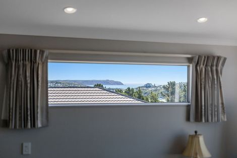 Photo of property in 31 Aspiring Terrace, Aotea, Porirua, 5024