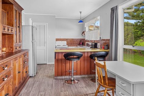 Photo of property in 19 West View Crescent, Onerahi, Whangarei, 0110