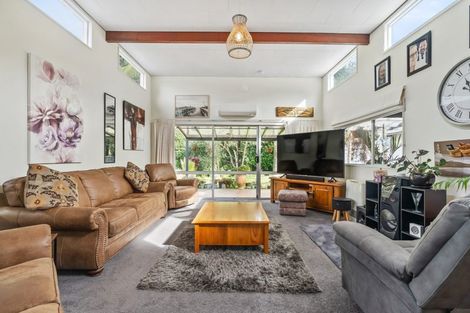 Photo of property in 17 Parkland Crescent, Te Kamo, Whangarei, 0112